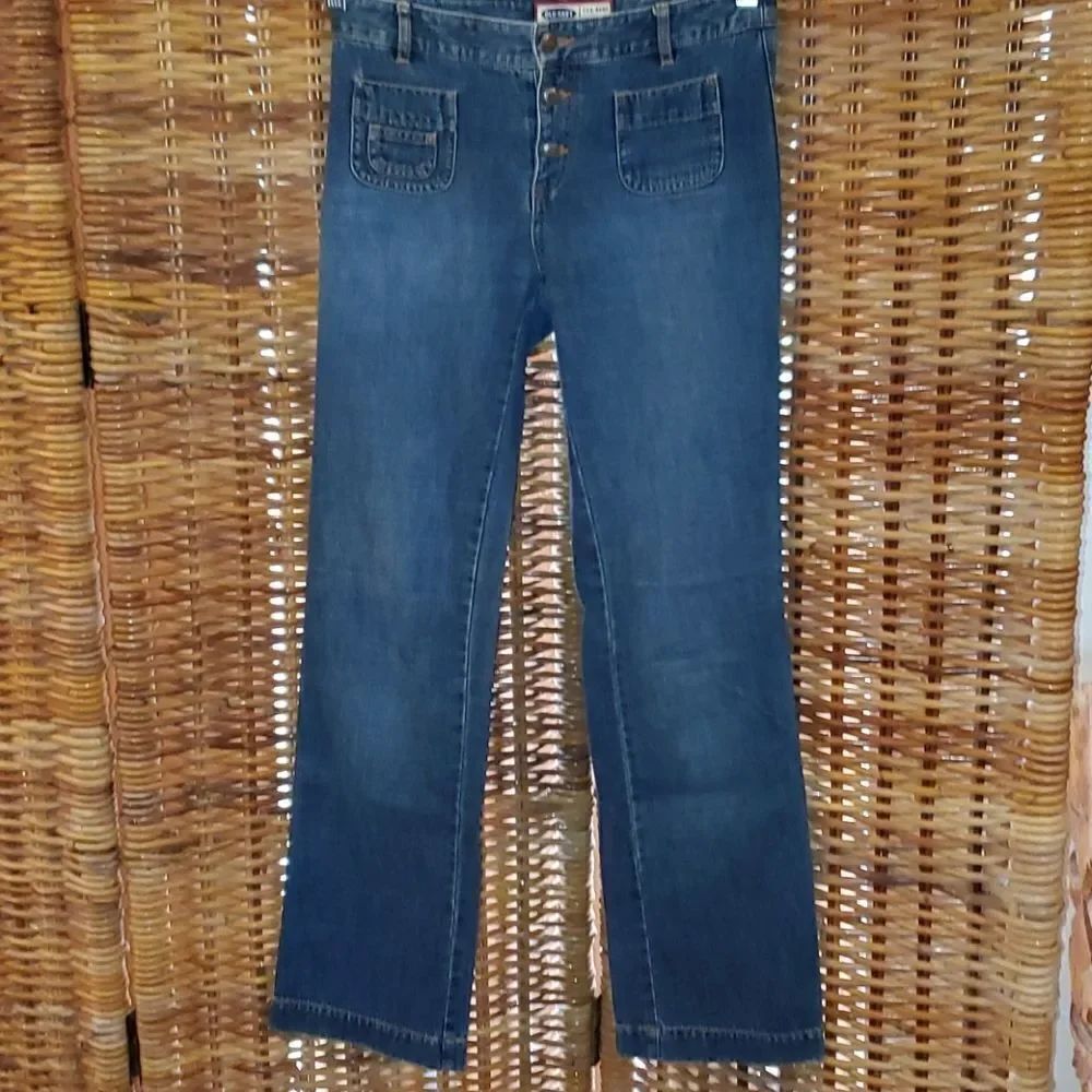 Old Navy Relaxed Vibe Jeans 4